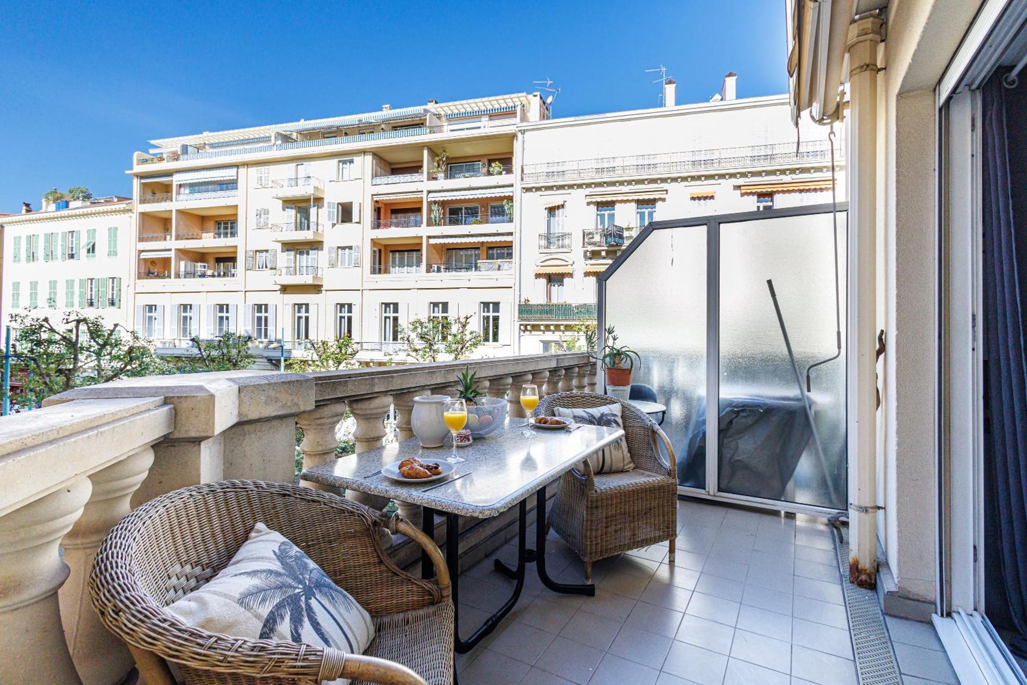 Le Victoria, Elegant T2 Au Bord Des Plages, Piscine, Sauna Menton Buitenkant foto